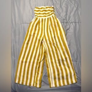 Petal Raz Wide-Leg Yellow and White Striped Jumpsuit. (Small).Worn once.